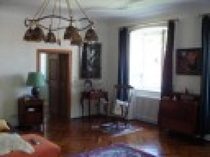 Lesebereich im Schlafzimmer vorher Lesebereich im Schlafzimmer vorher